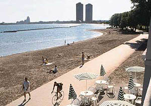 Sunnyside Beach in Toronto Sunnyside Beach in Toronto